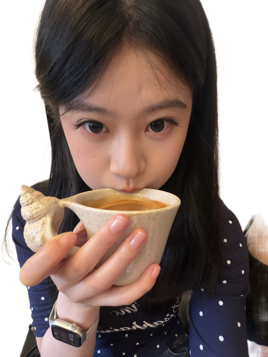 喝咖啡的美美